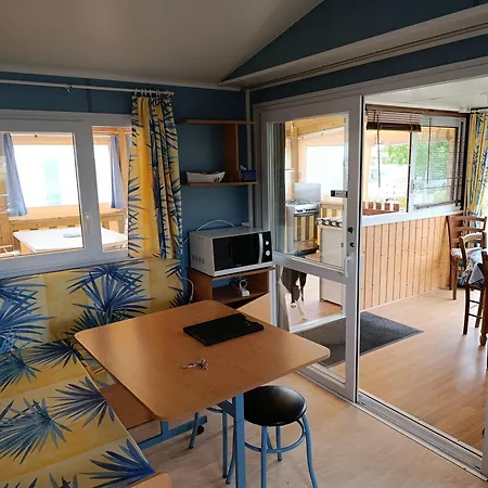 Camping Mobile Pres De La Saint-Pere-en-Retz